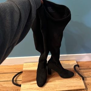 Steve Madden Over The Knee Black Suede Womens Boots size 6.5